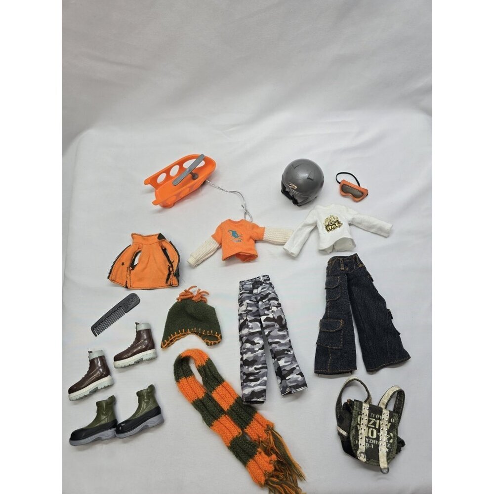 Bratz Boyz Wintertime Wonderland Cade Outfits Only No Doll MGA- READ INFO